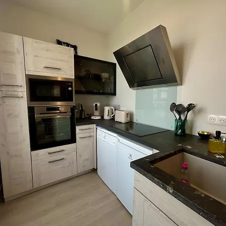 At 13 Beneze! House For 6 People, Terrace, Wi-fi 度假居