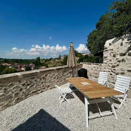 At 13 Beneze! House For 6 People, Terrace, Wi-fi 度假居 帕塞内