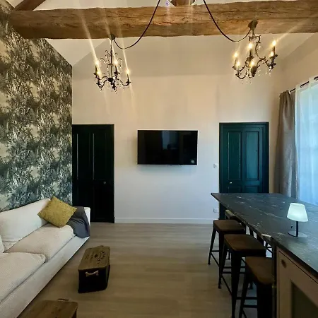At 13 Beneze! House For 6 People, Terrace, Wi-fi * 帕塞内